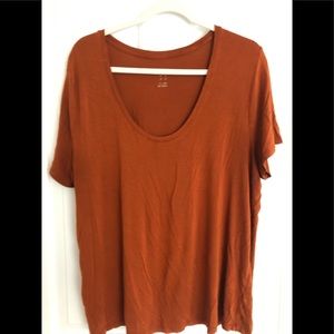 Pair of pumpkin/yellow tshirts both XXL&2X